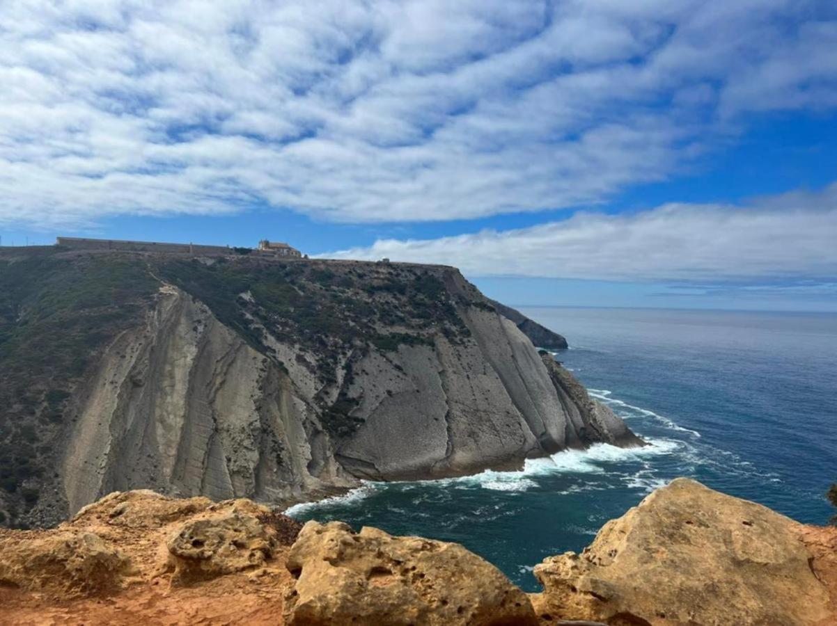 Apartamento Gaivota Sesimbra Bagian luar foto